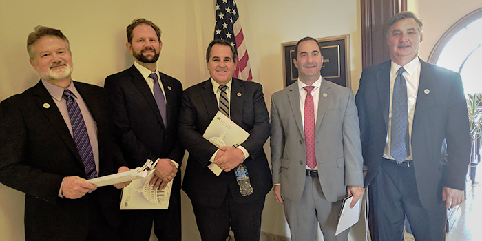 Kevin With Members Of The Financial Services Institute Advisory Board